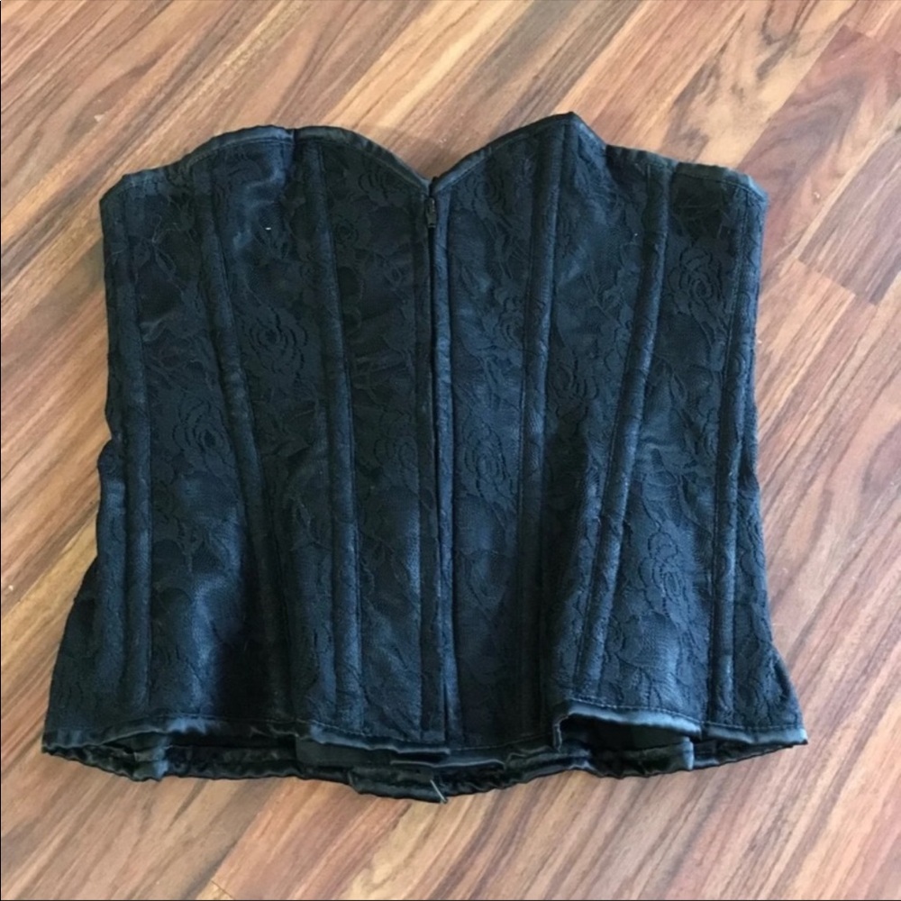 Black lace corset